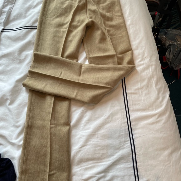 BCBG Maxazria Tan Wool Pants Size 8 - Picture 2 of 4